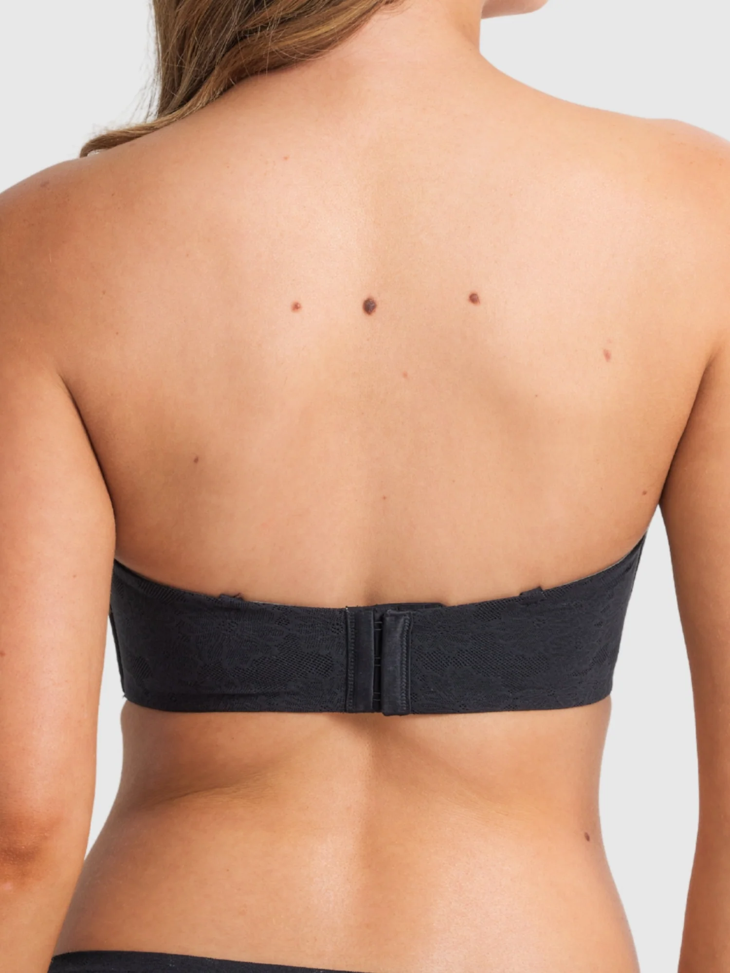 Weightless Strapless Bra - WL026 - Image 3